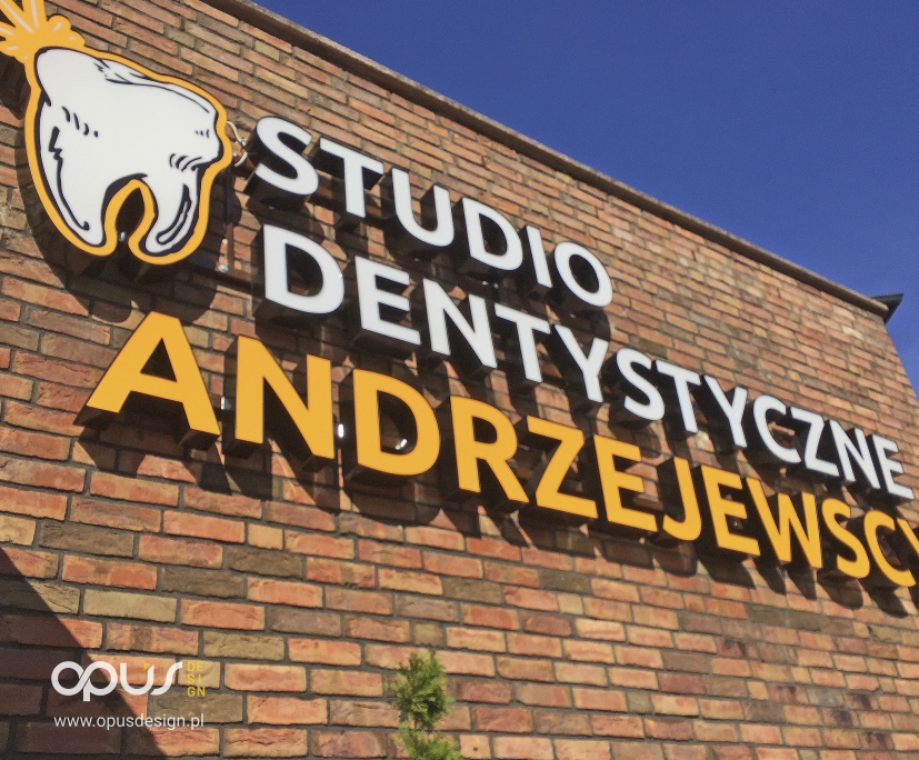 litery przestrzenne 3d studio dentystyczne andrzejewscy